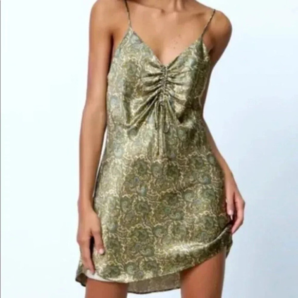 Zara Satin  Effect Paisley Slip Mini Dress Green Gold Size Medium - Picture 1 of 10